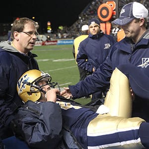 buck-pierce-winnipeg-blue-bombers-injured