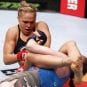 Ronda Rousey vs Sarah Kaufman