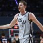 Jakob Poeltl Spurs