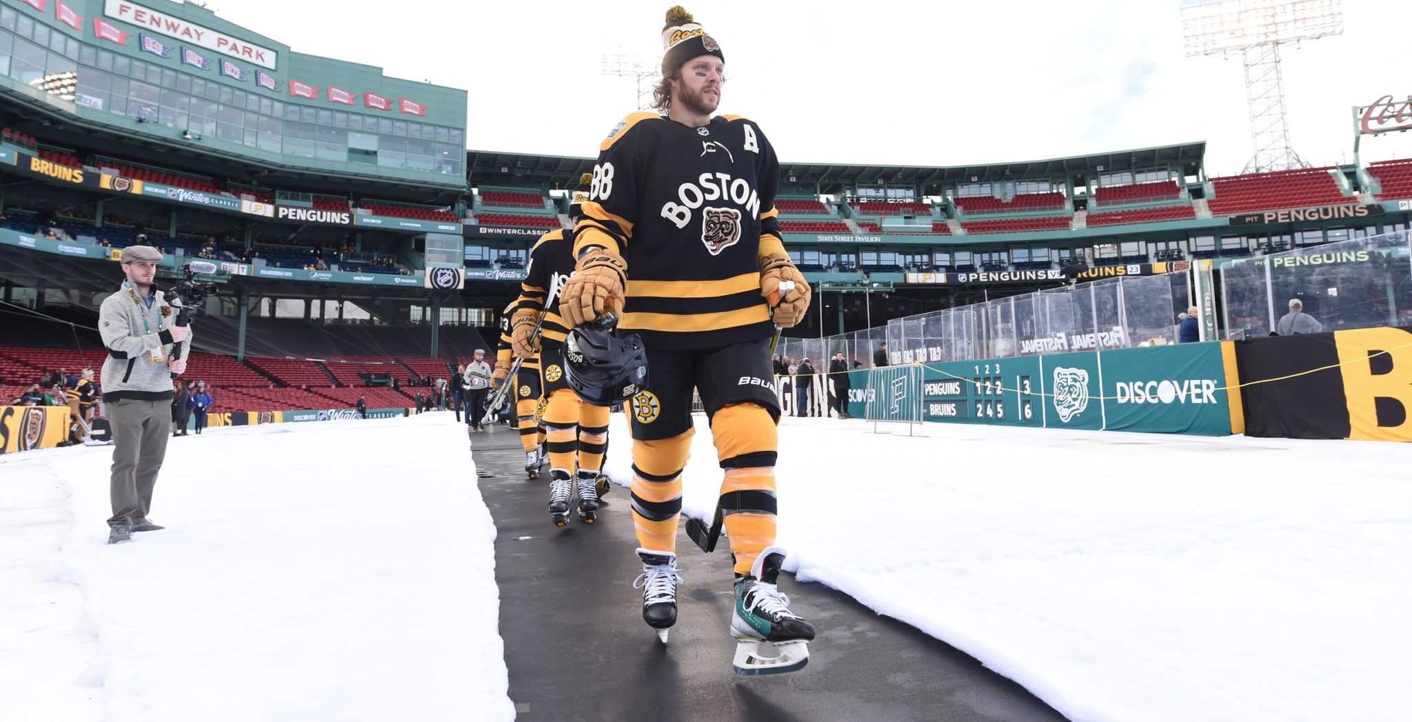 Charlie McAvoy Boston Bruins Player Issued 2019 NHL Winter Classic