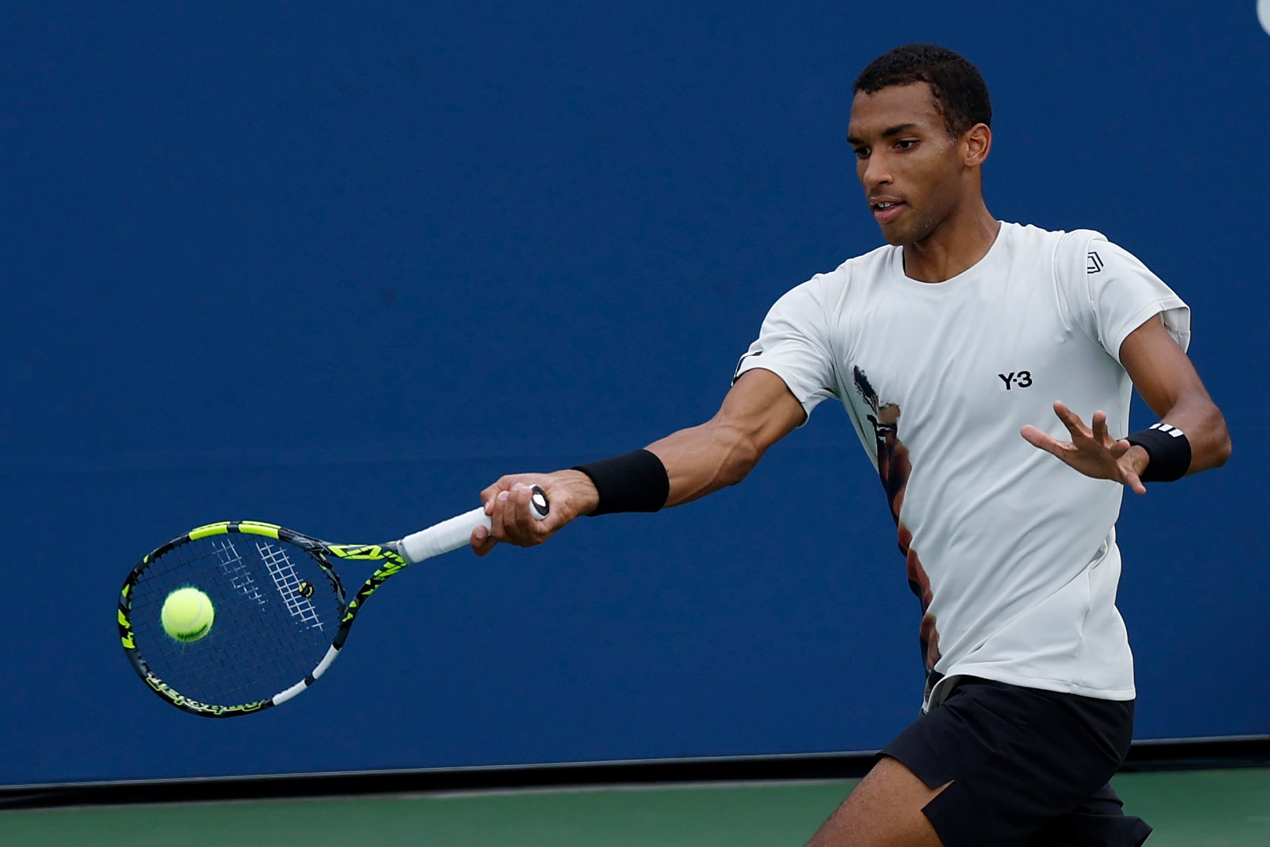 French Open tennis odds and picks, featuring Felix Auger-Aliassime and Leylah Fernandez by Ricky Dimon