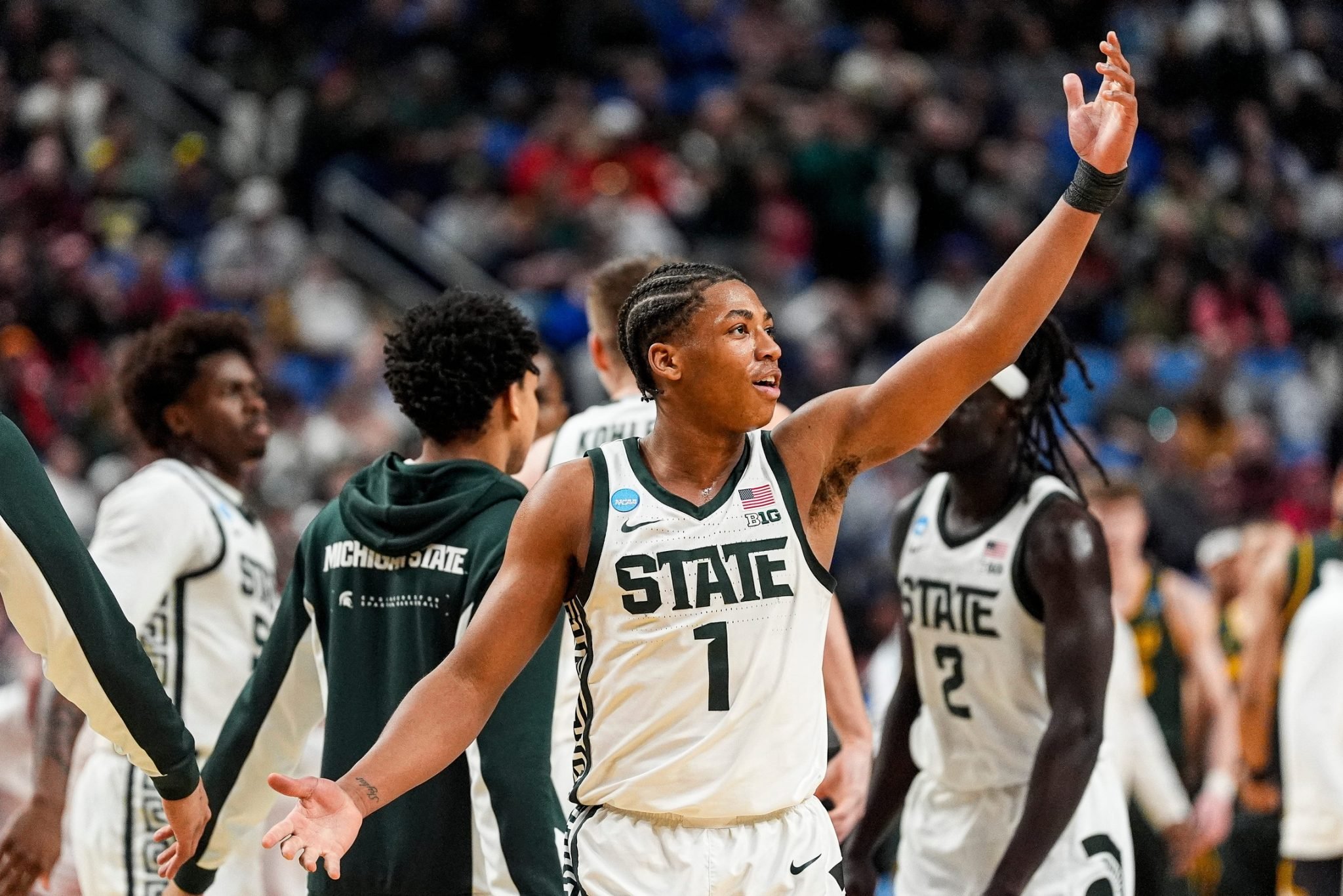 Louisville (6) vs. Michigan State (3) Bracket Prediction: March Madnes Odds by Zach Lutz