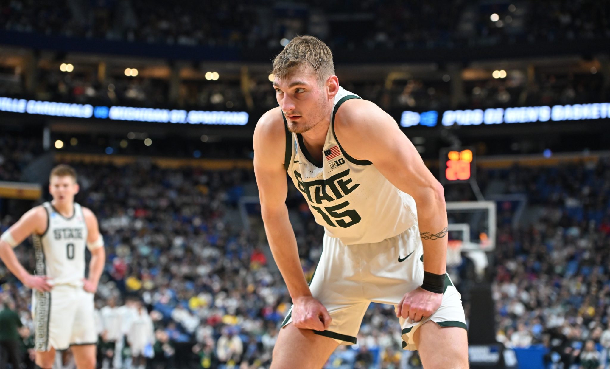 Michigan State (3) vs. UConn (2) Bracket Prediction: March Madness Sweet 16 Odds by Zach Lutz