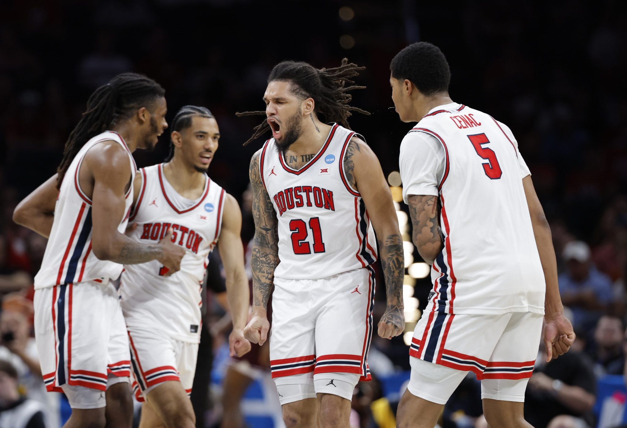 Illinois (3) vs. Houston (2) Bracket Prediction: March Madness Sweet 16 Odds by Brian Burden