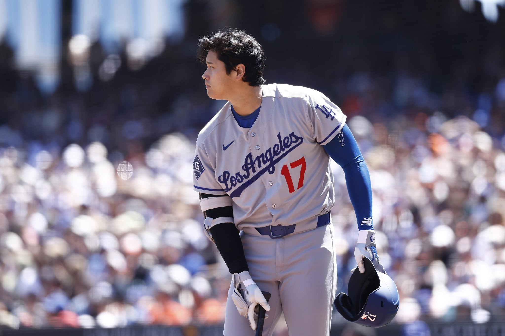 Chicago Cubs vs. Los Angeles Dodgers: Odds, Prediction by Zach Lutz