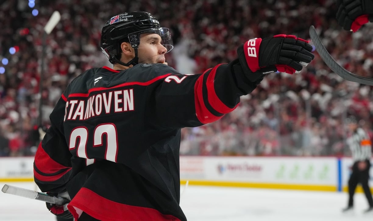 Philadelphia Flyers vs. Carolina Hurricanes Game 2 Prediction, NHL Playoff Odds by Jordan Ramsay