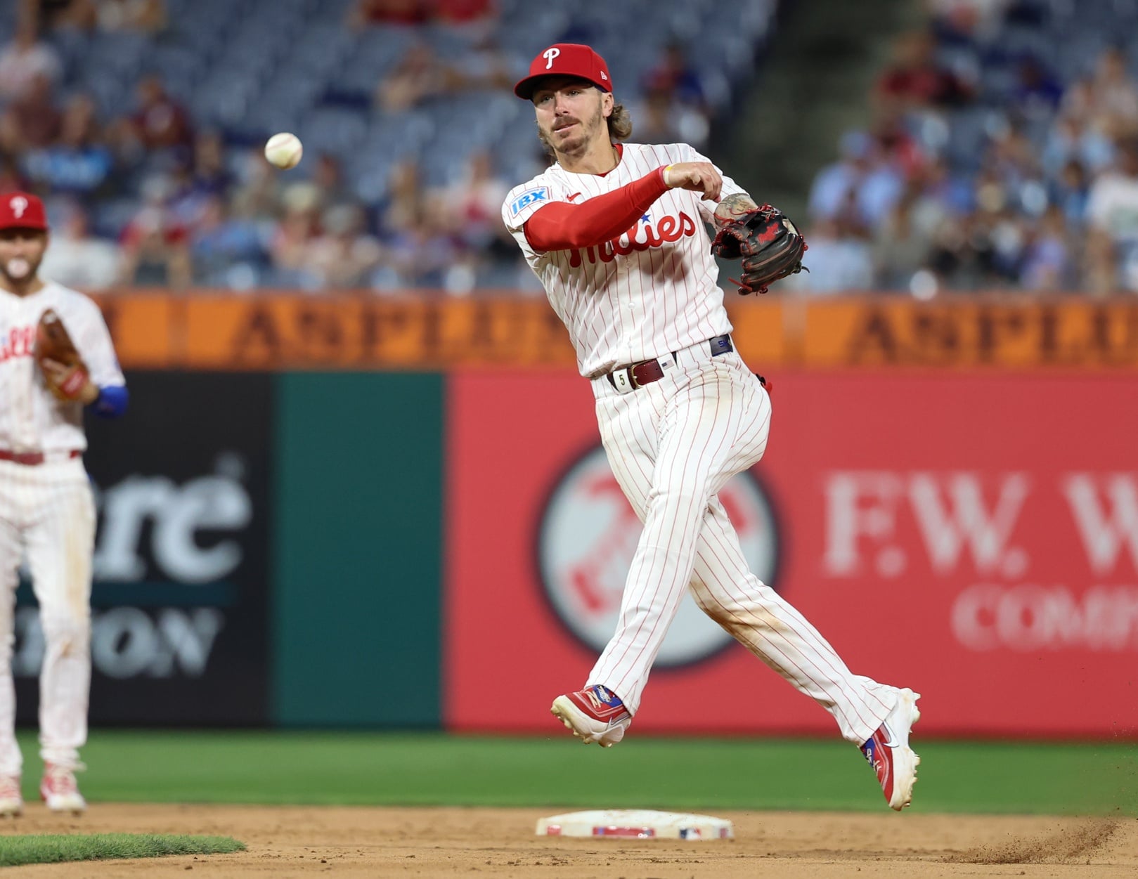 New York Yankees vs. Philadelphia Phillies: Odds, Prediction by Kevin Tompkins