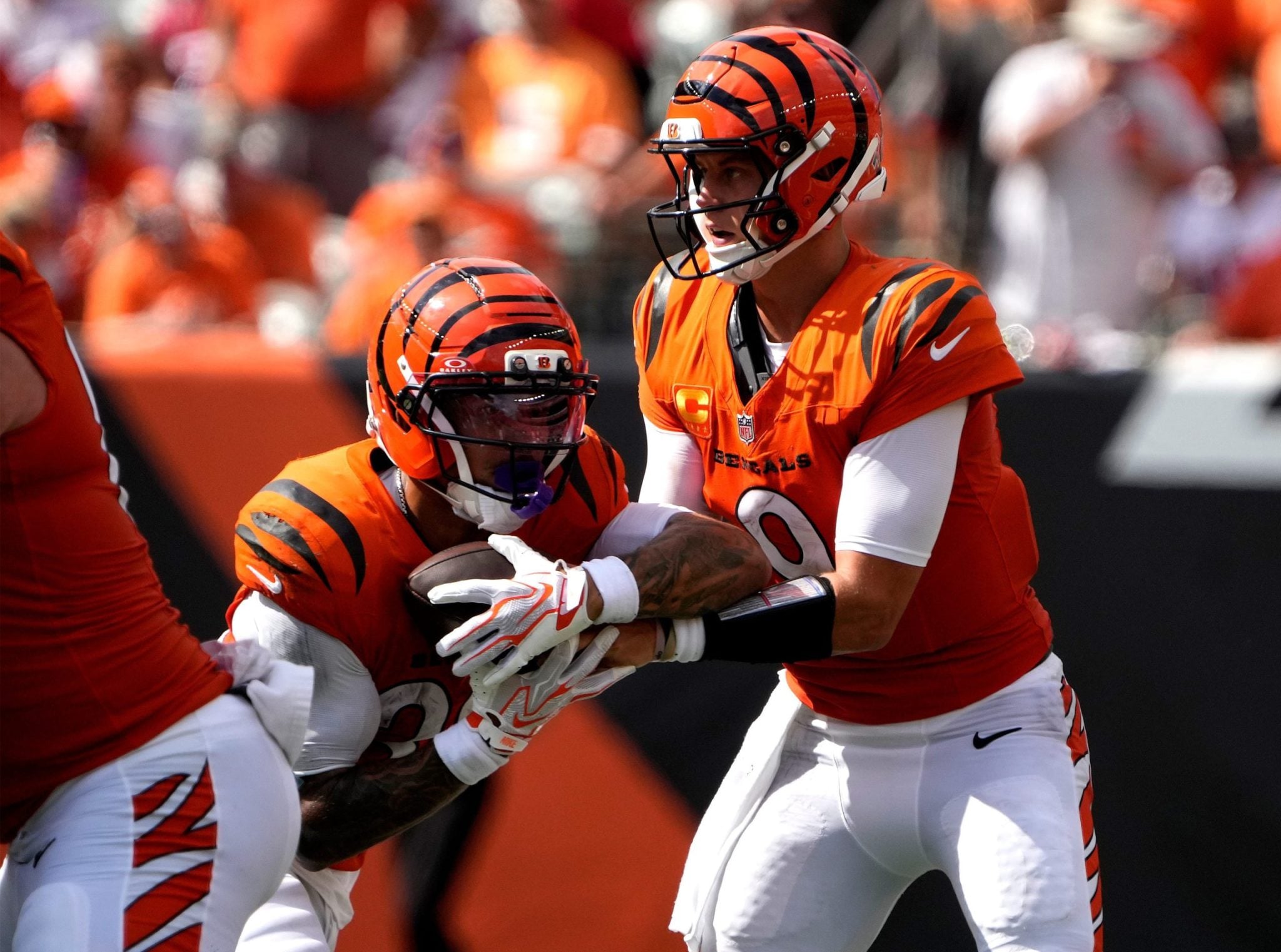 Bengals vs. Texans NFL Week 2 Betting Odds, Picks: Burrow will play after being limited at practice by Daniel Coyle