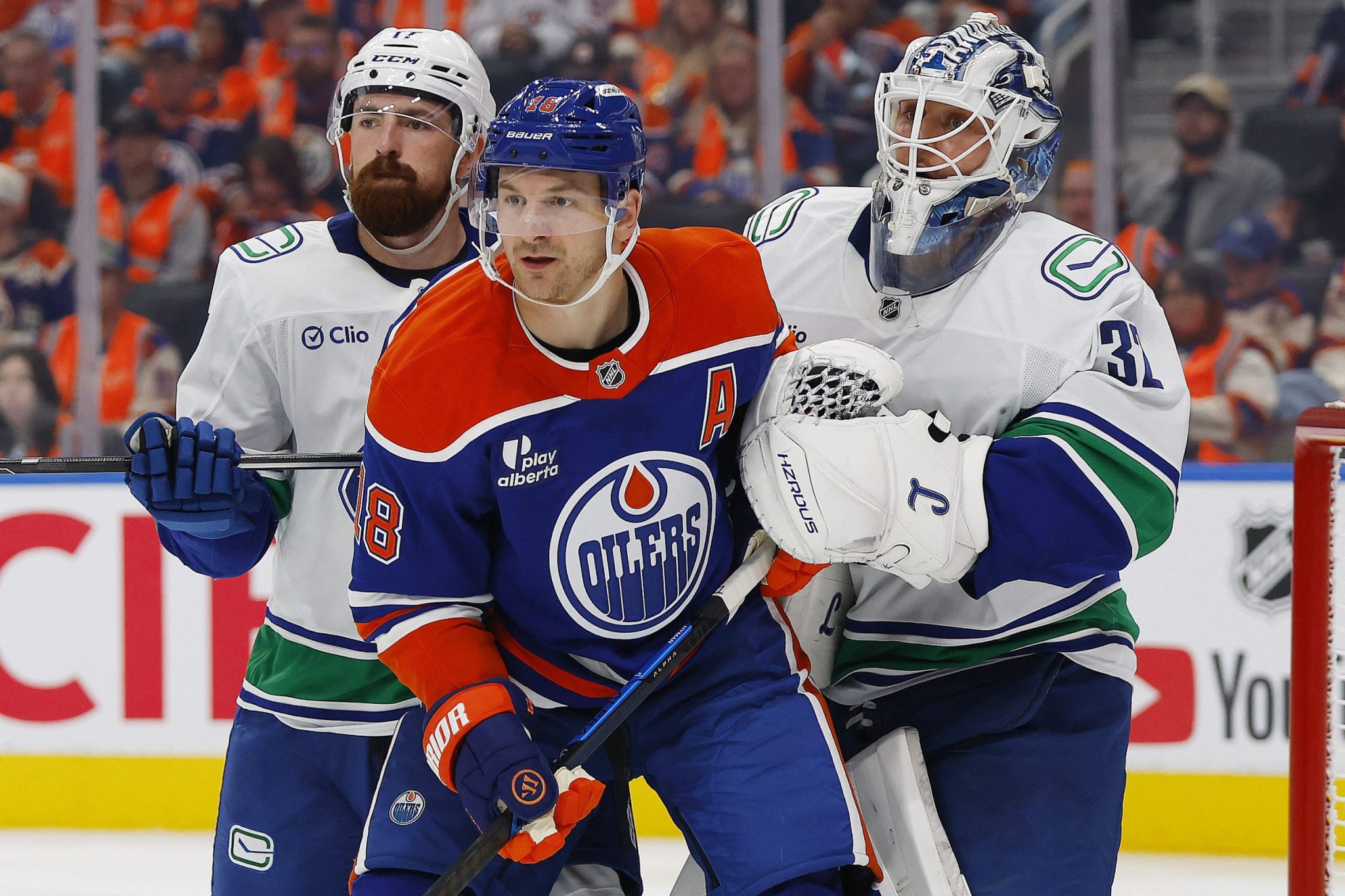 Oilers vs. Canucks NHL Odds, Prediction and Picks: Edmonton Favoured in Vancouver by Liam Gilks