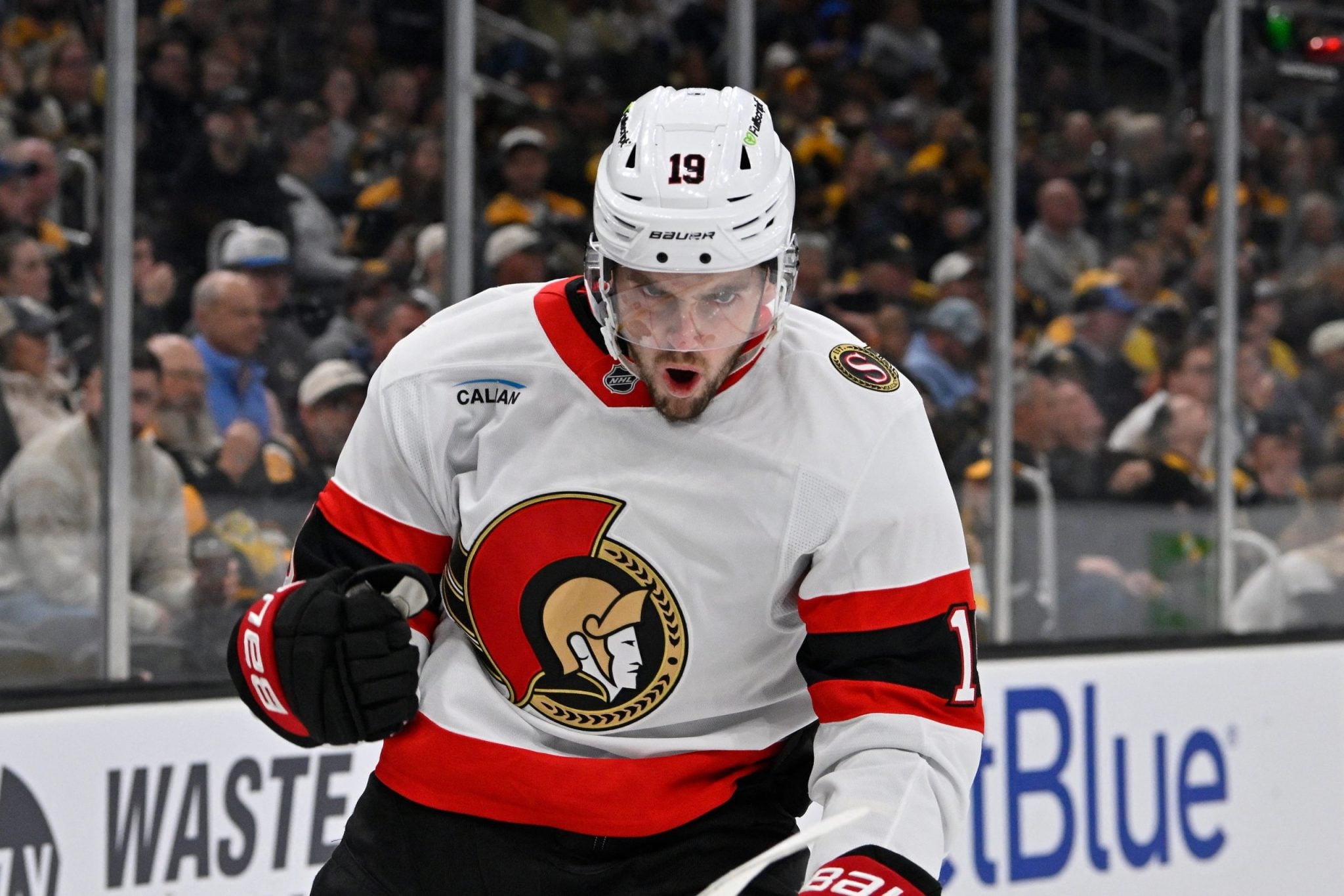 Flyers vs. Senators NHL Betting Odds, Picks: Ottawa riding five-game win streak over Philadelphia by Ryan Hodges