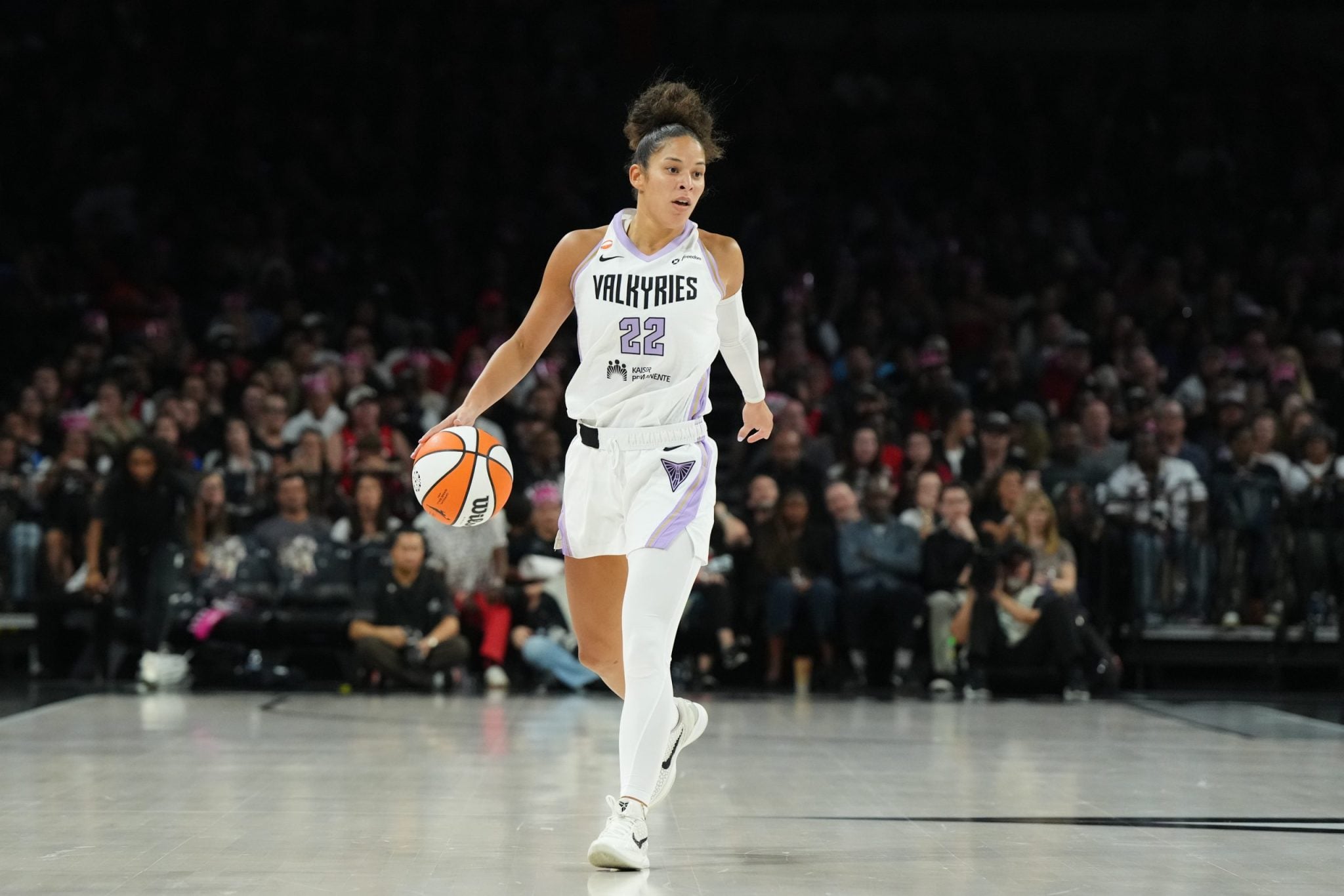 Dream vs. Valkyries WNBA Finals Game 1 Betting Odds, Picks: Series hovering close to a pick’em by Brian Burden