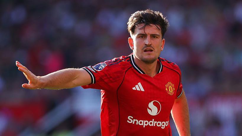 Chelsea vs. Manchester United Premier League Betting Odds, Picks: Red Devils hang near relegation zone by Matt Blogg