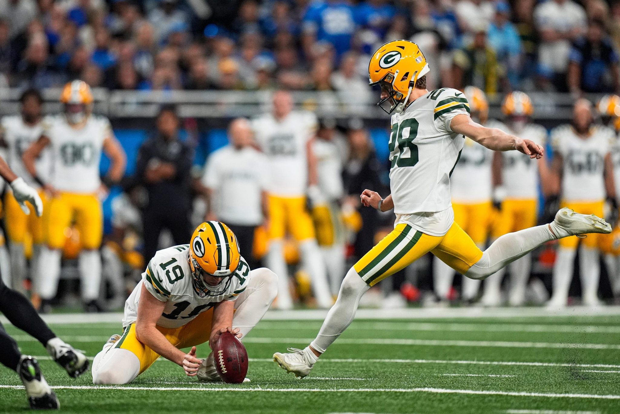 Panthers vs. Packers Week 8 Betting Odds, TNF Prediction and Picks: Packers Lay 4.5 Against NFC So... by Payton Matthews